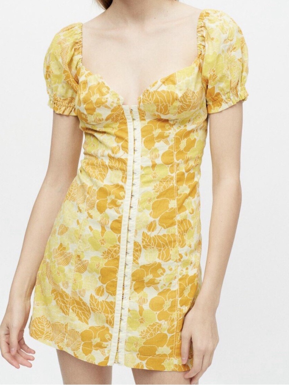 Urban Outfitters Yellow Floral Britney Mini Dress 100% Cotton Sz medium